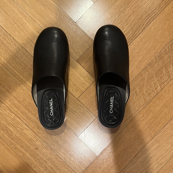 Chanel clogs - Picture 2 of 9
